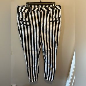 Striped skinny jeans